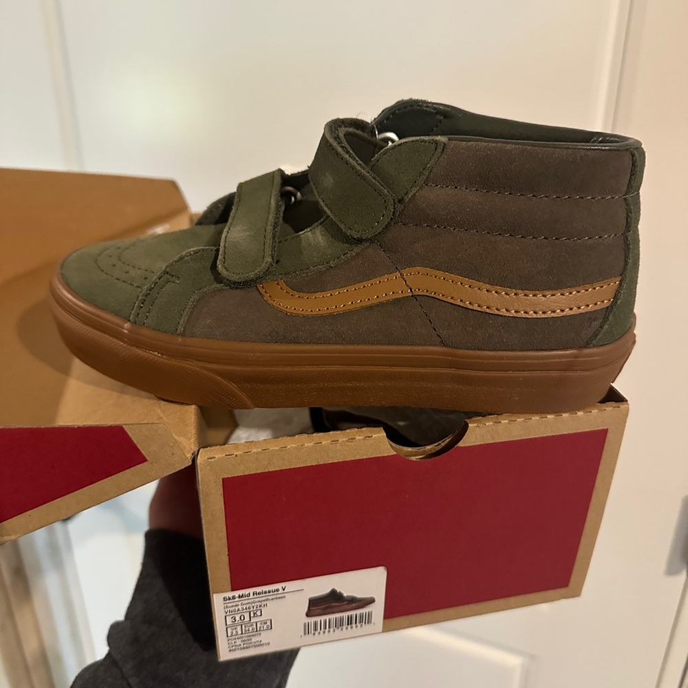 Brand New Kids Green Vans